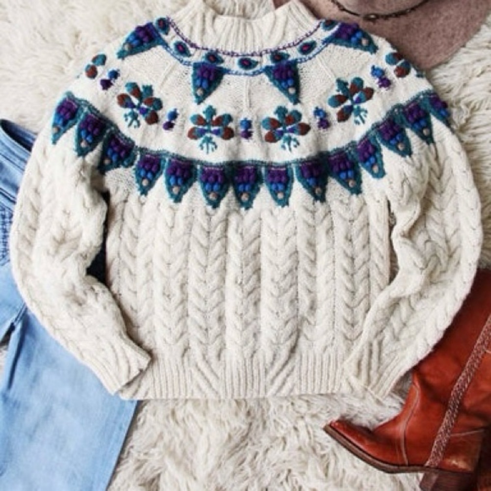 Vintage 80s The Woolrich Woman Cable Knit Sweater